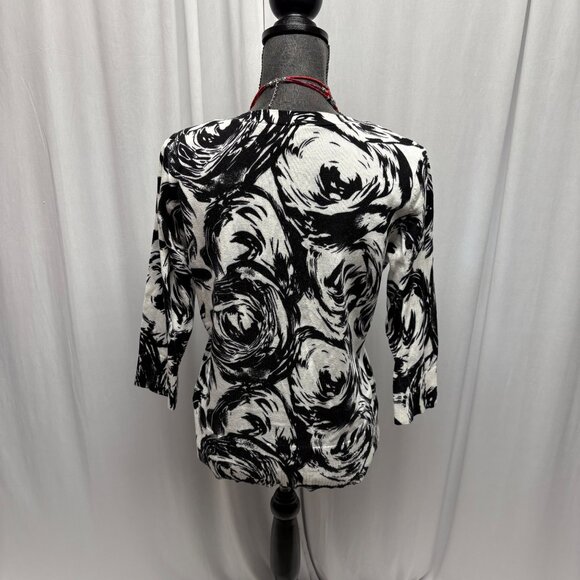 AB Studio Sweater Womens Size Large Black White Floral Button Front Cardigan - Picture 4 of 8